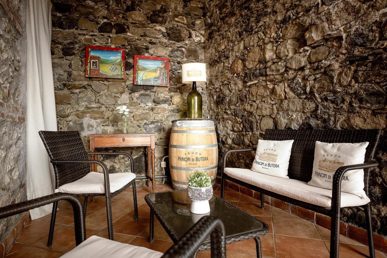 B&B Villa Vittoria Giardini Naxos Εξωτερικό φωτογραφία