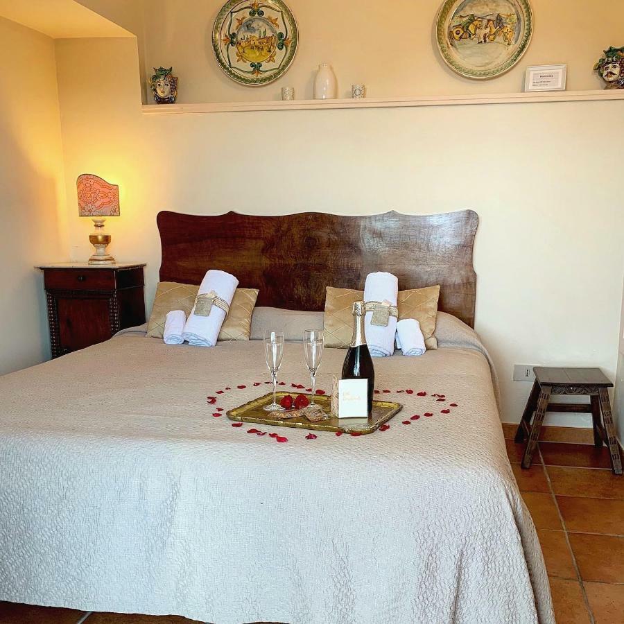 B&B Villa Vittoria Giardini Naxos Εξωτερικό φωτογραφία